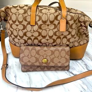 Coach purse